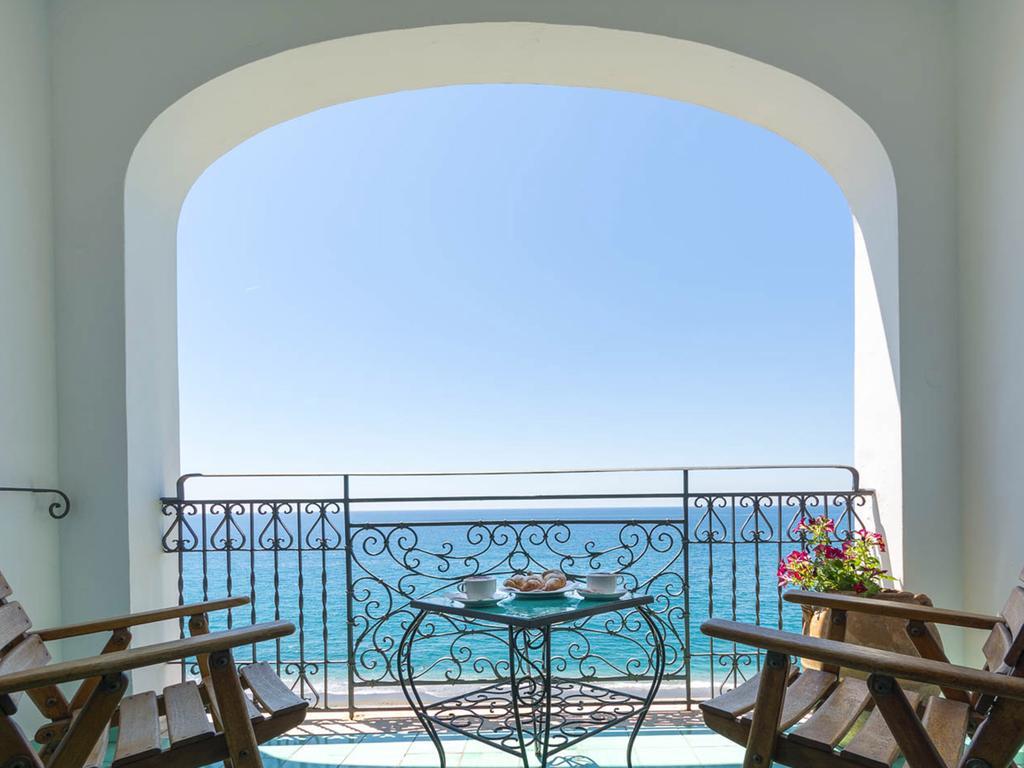 Family Room Sea View