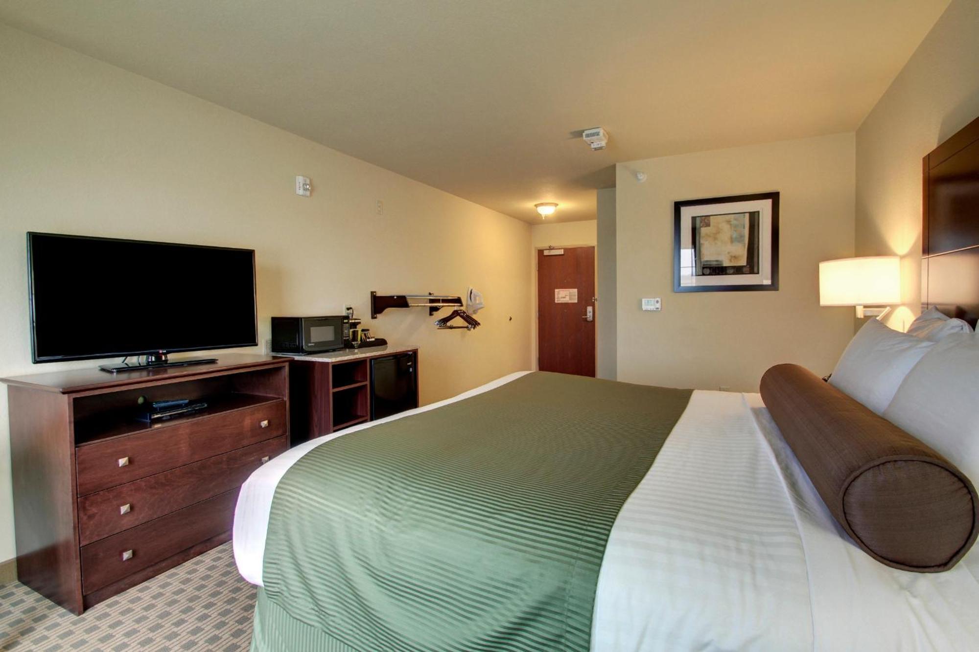 King Room,685562916:JPEG