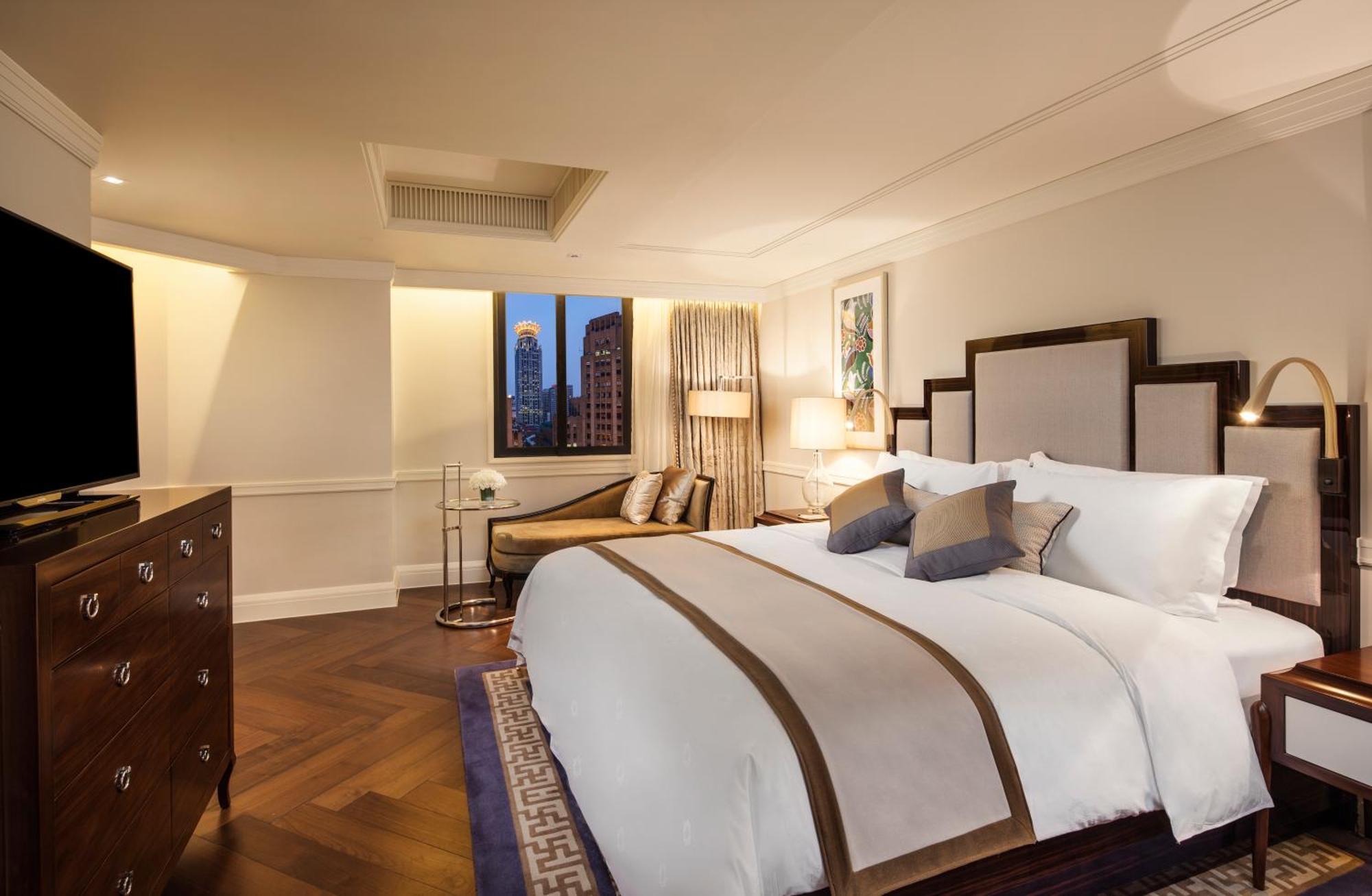 Deluxe View King Room