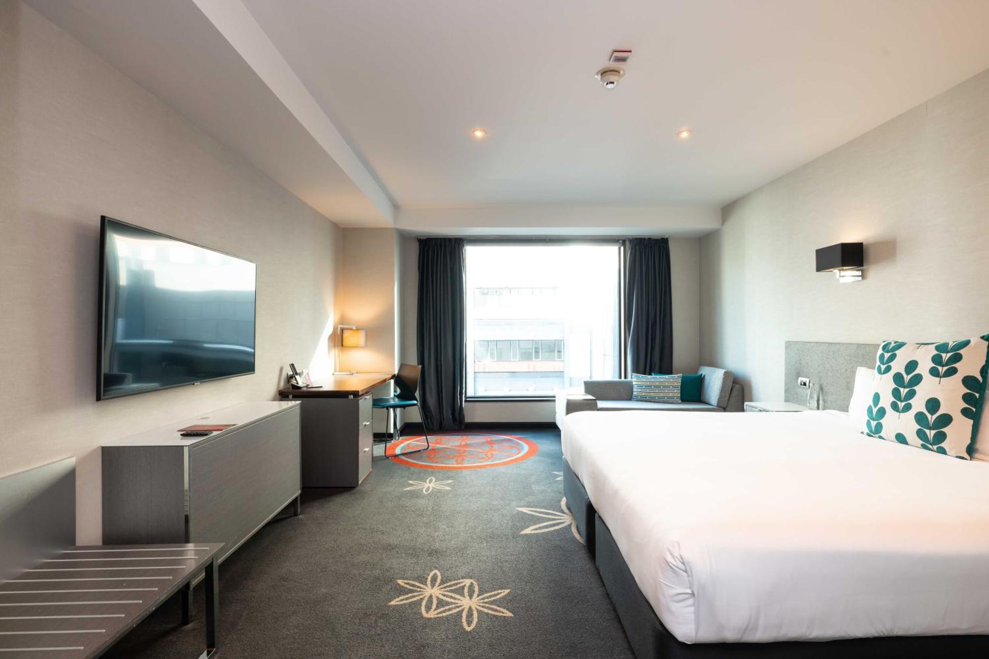 Accessible King Room