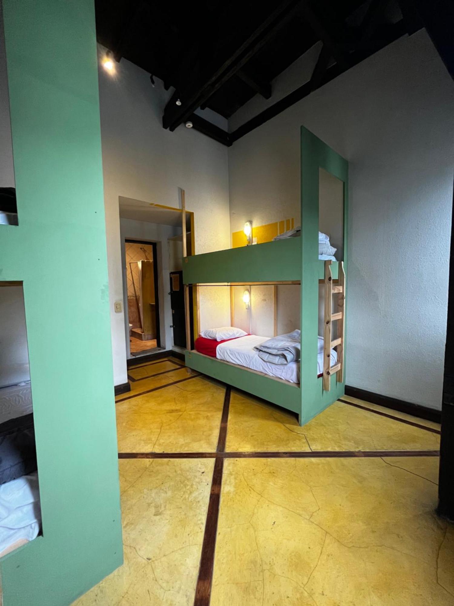 Bed 4-Bed Mixed Dormitory Room