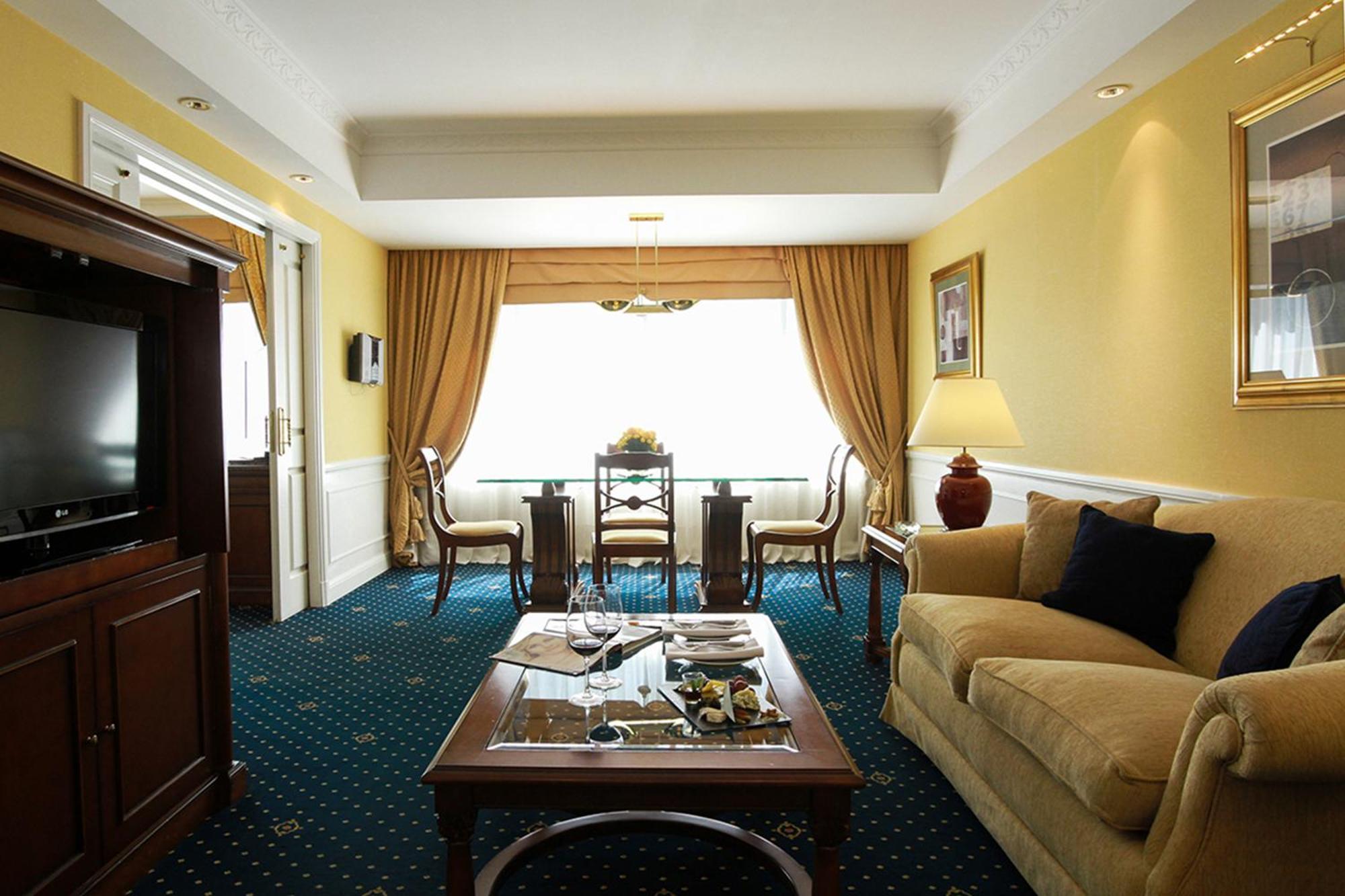 Suite Júnior