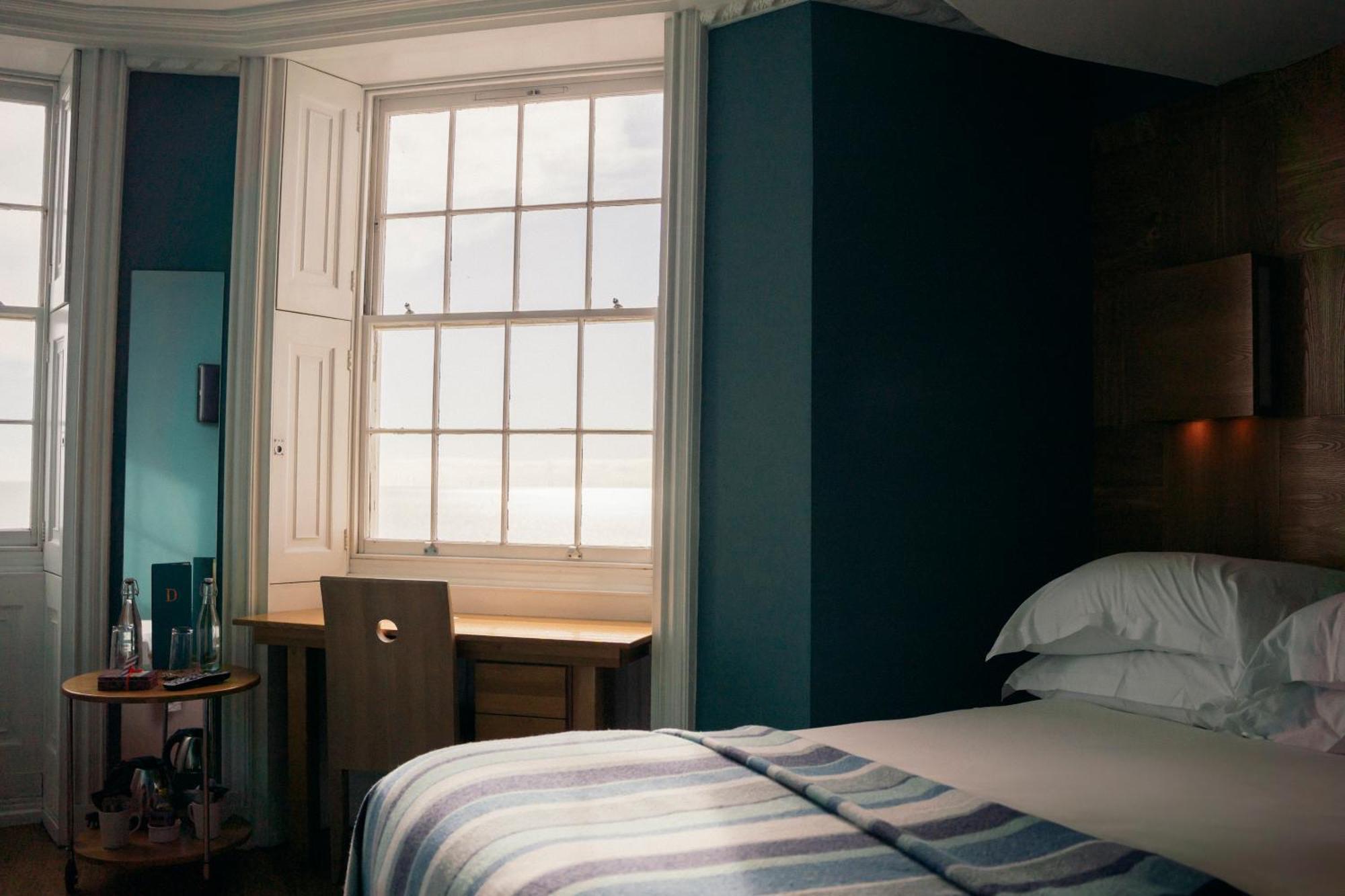 Doppelzimmer mit Meerblick