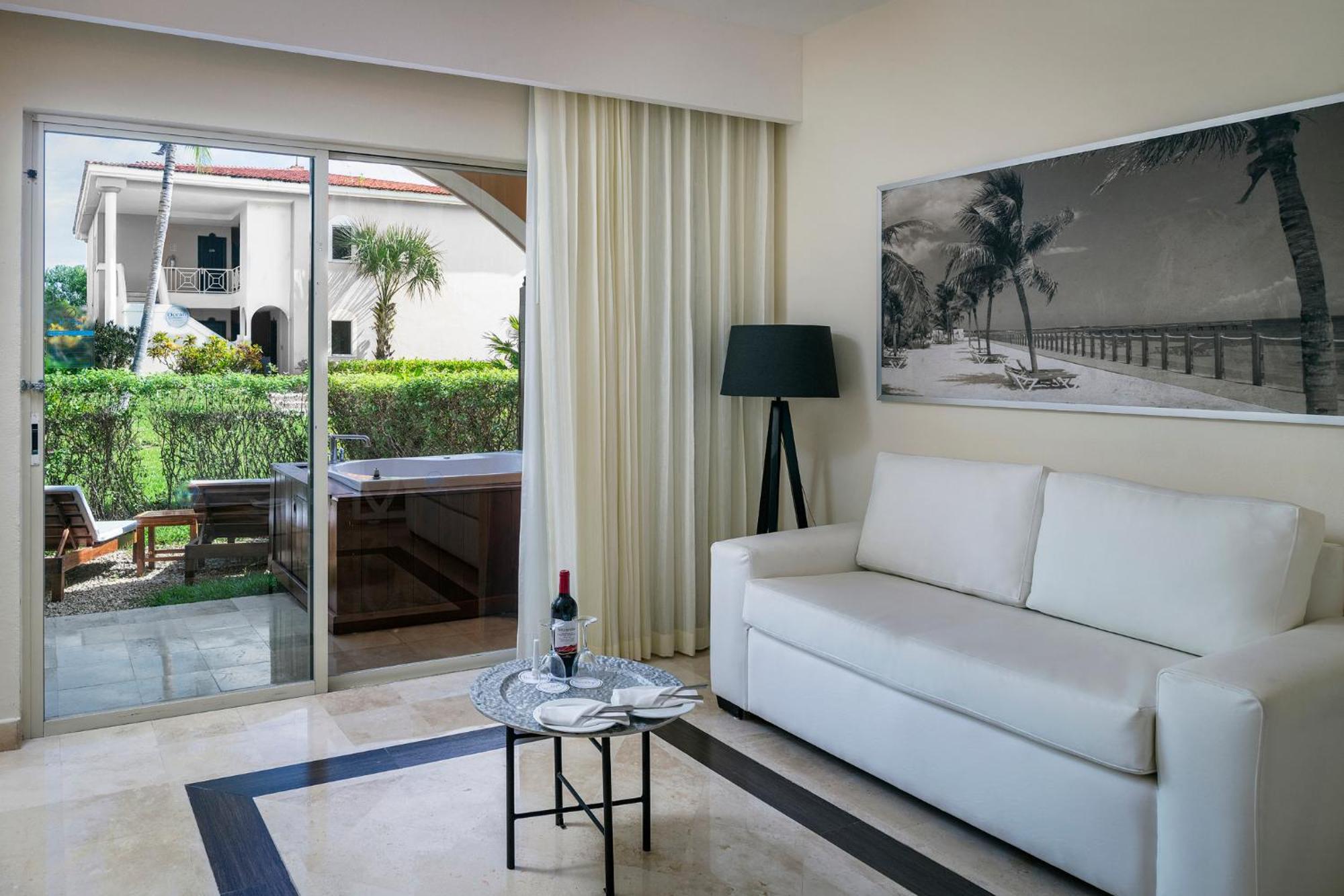 Privilege Junior Suite with Jacuzzi