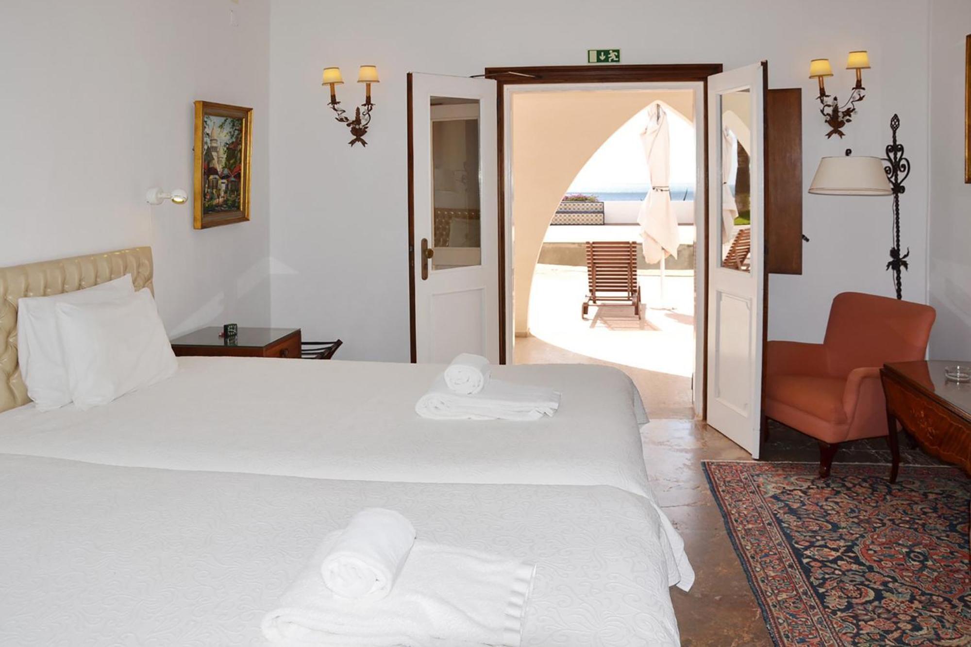 Double Room Private Bathroom