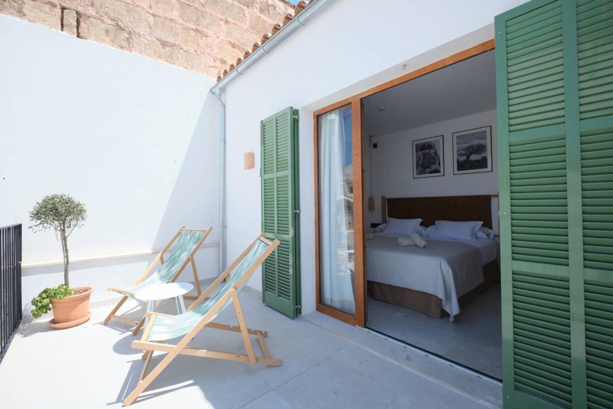 Habitación Doble Deluxe con balcón