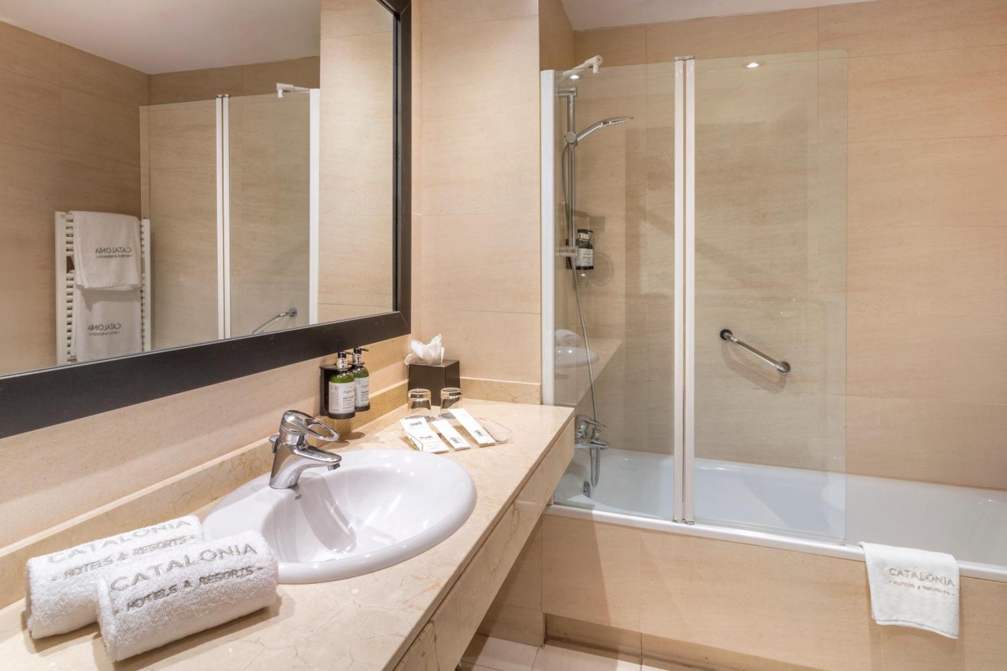 Premium Double Room,1772883291:JPEG