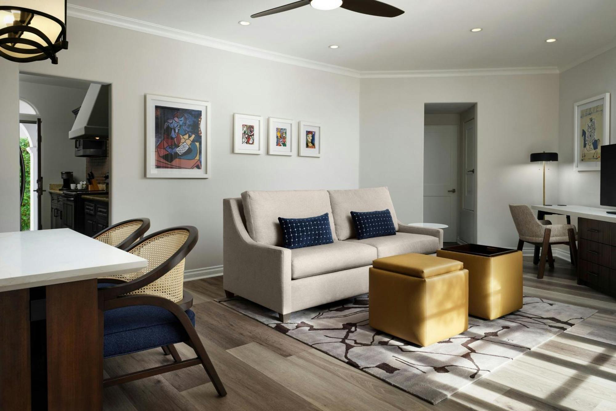 One-Bedroom Queen Suite (No Resort Fees)