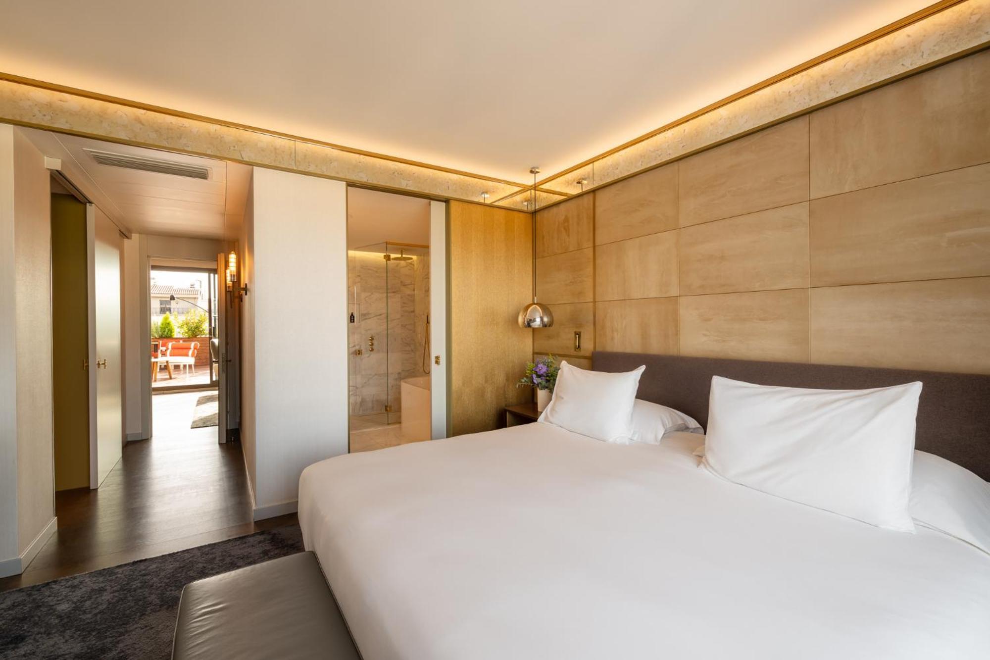 Penthouse Suite