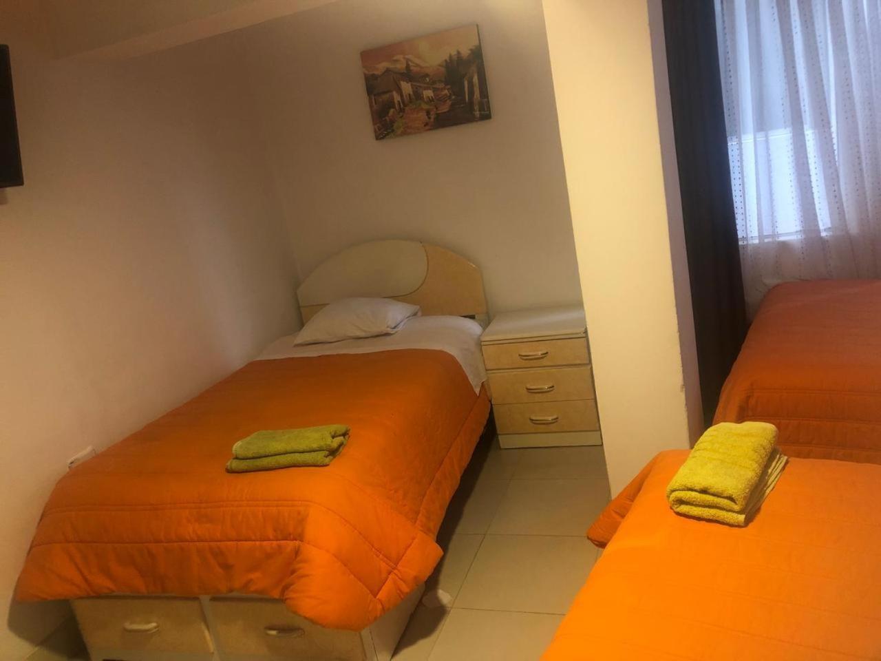 Habitación Triple Confort con ducha
