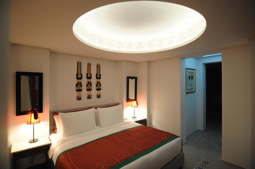 Deluxe Double Room,420180309:JPEG