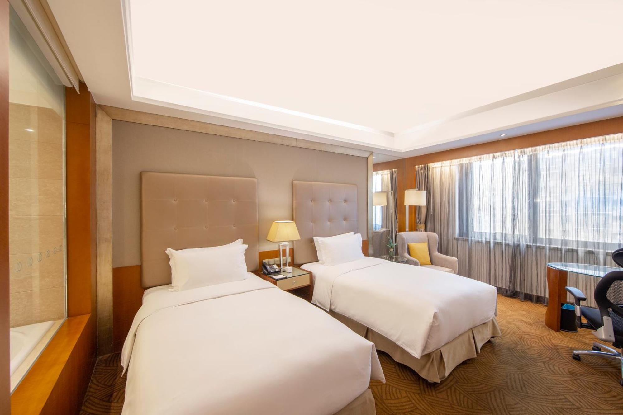 Luxury Room Twin Bed