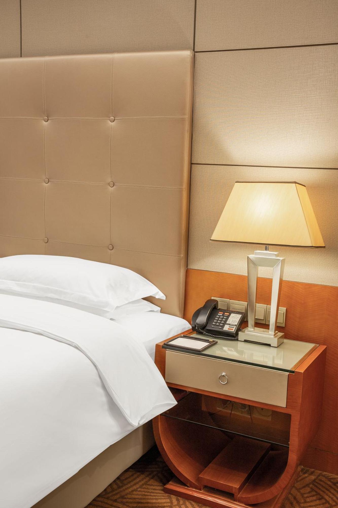 Superior Room King Bed