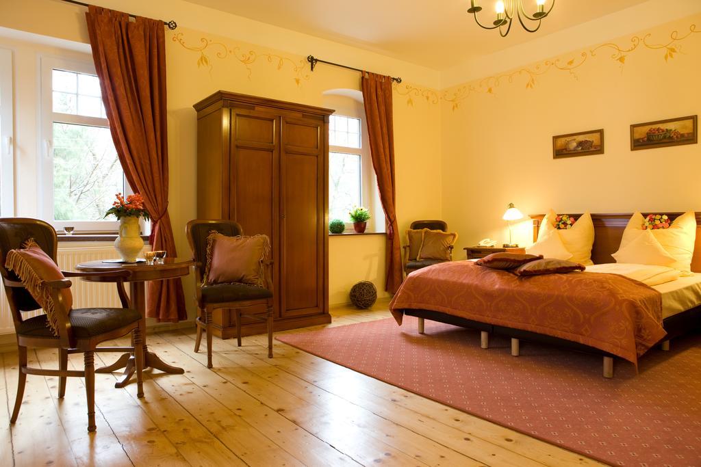 Classic Double Room with Balcony