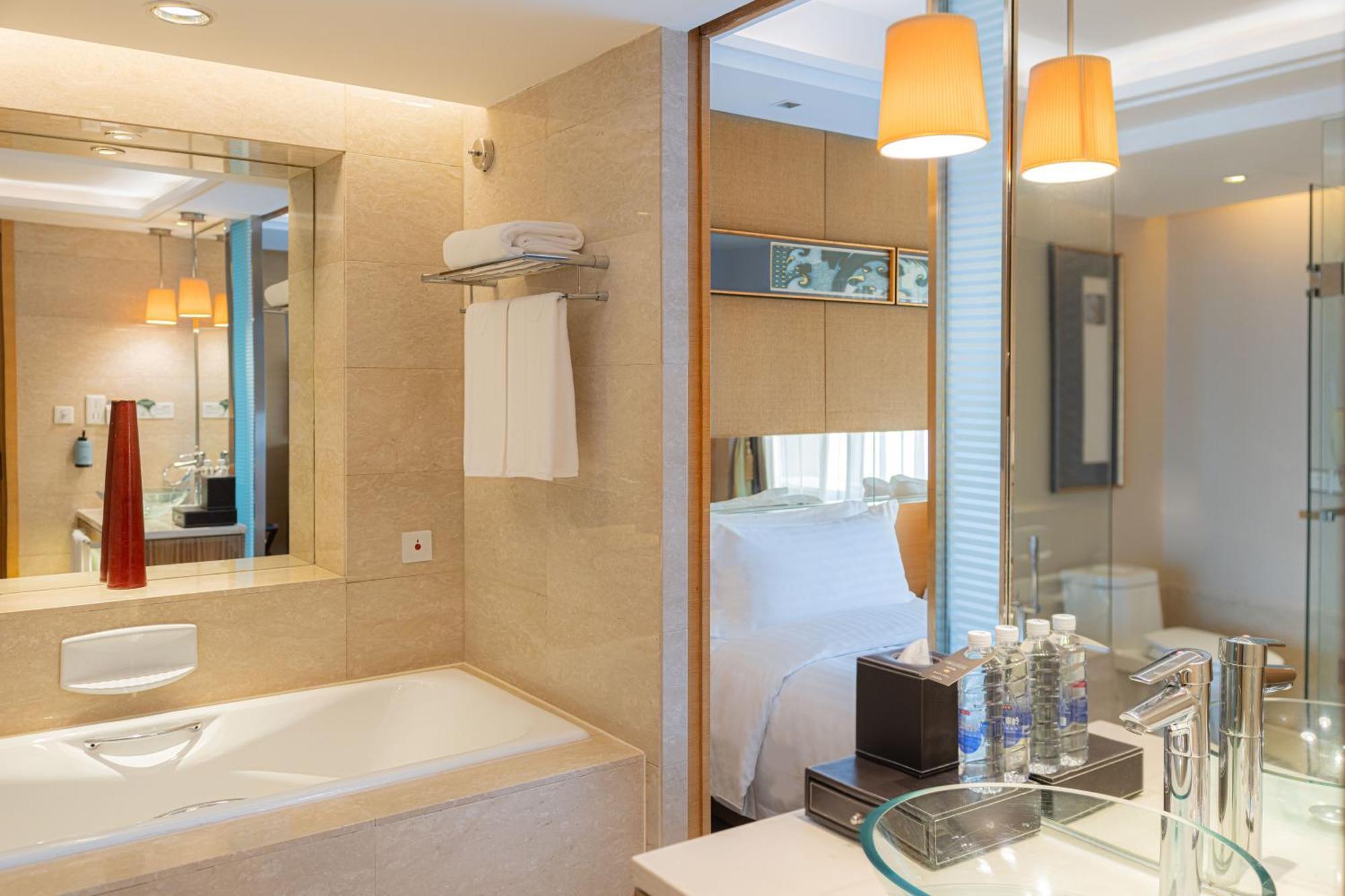 Luxury Twin Room
