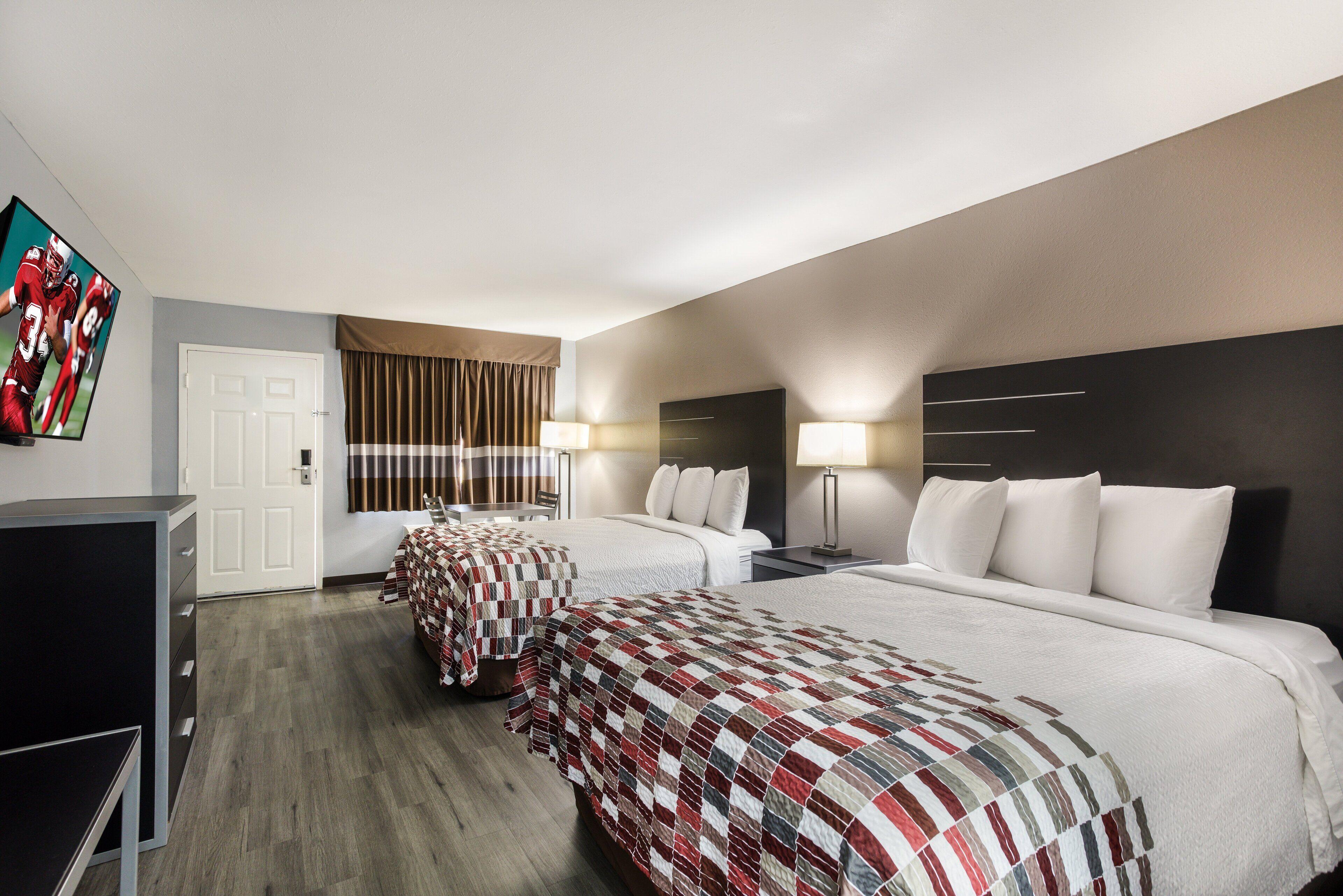 Deluxe Queen Room Two Queen Beds Non-Smoking