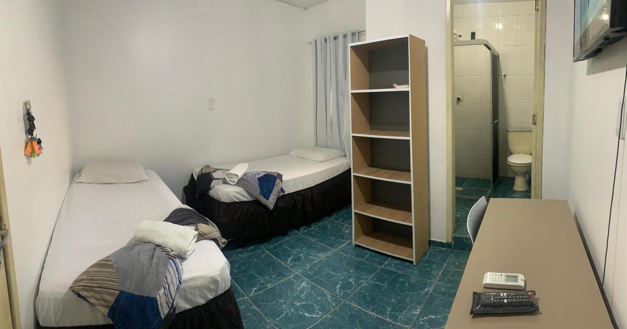 Quarto Deluxe com Cama de Casal ou 2 de Solteiro