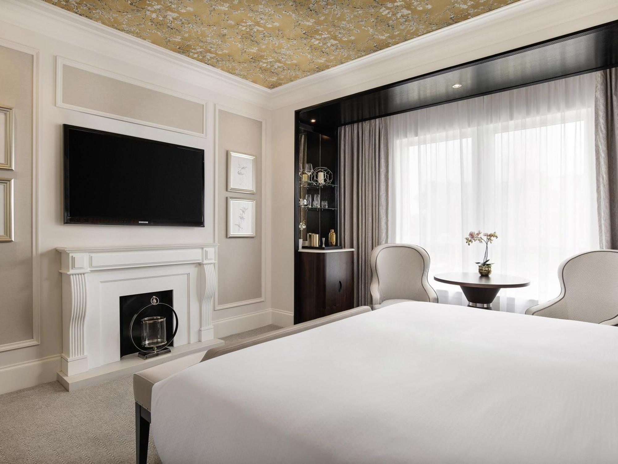 Fairmont King Room,1739660764:JPEG