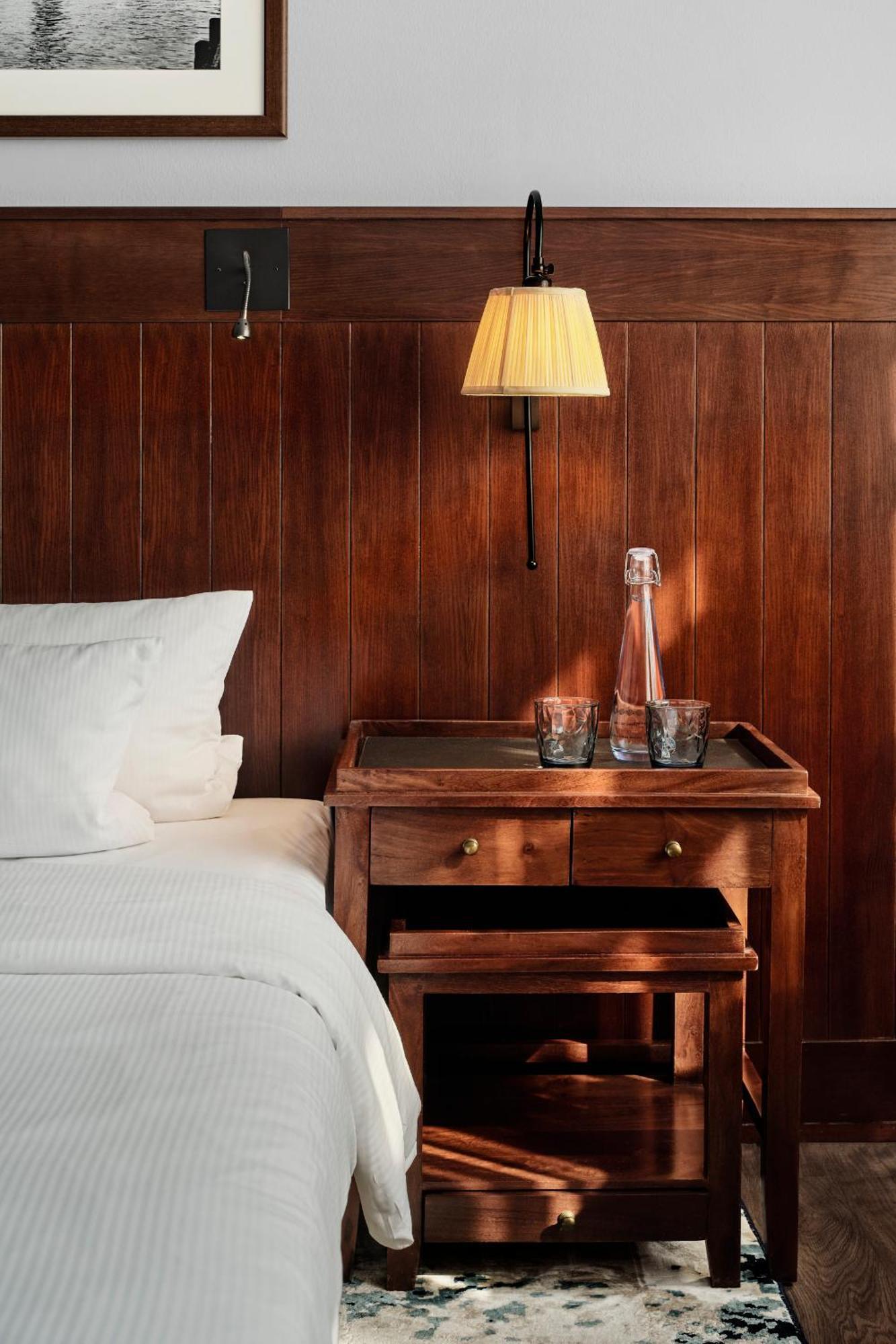 Chambre Maritime de Luxe - Vue Latérale sur Rivière