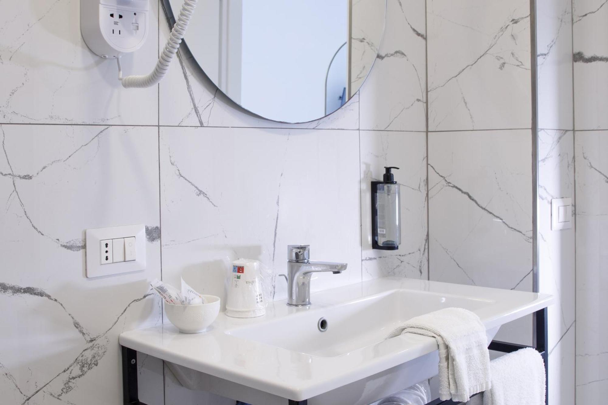 Chambre Double – Vue sur Ville