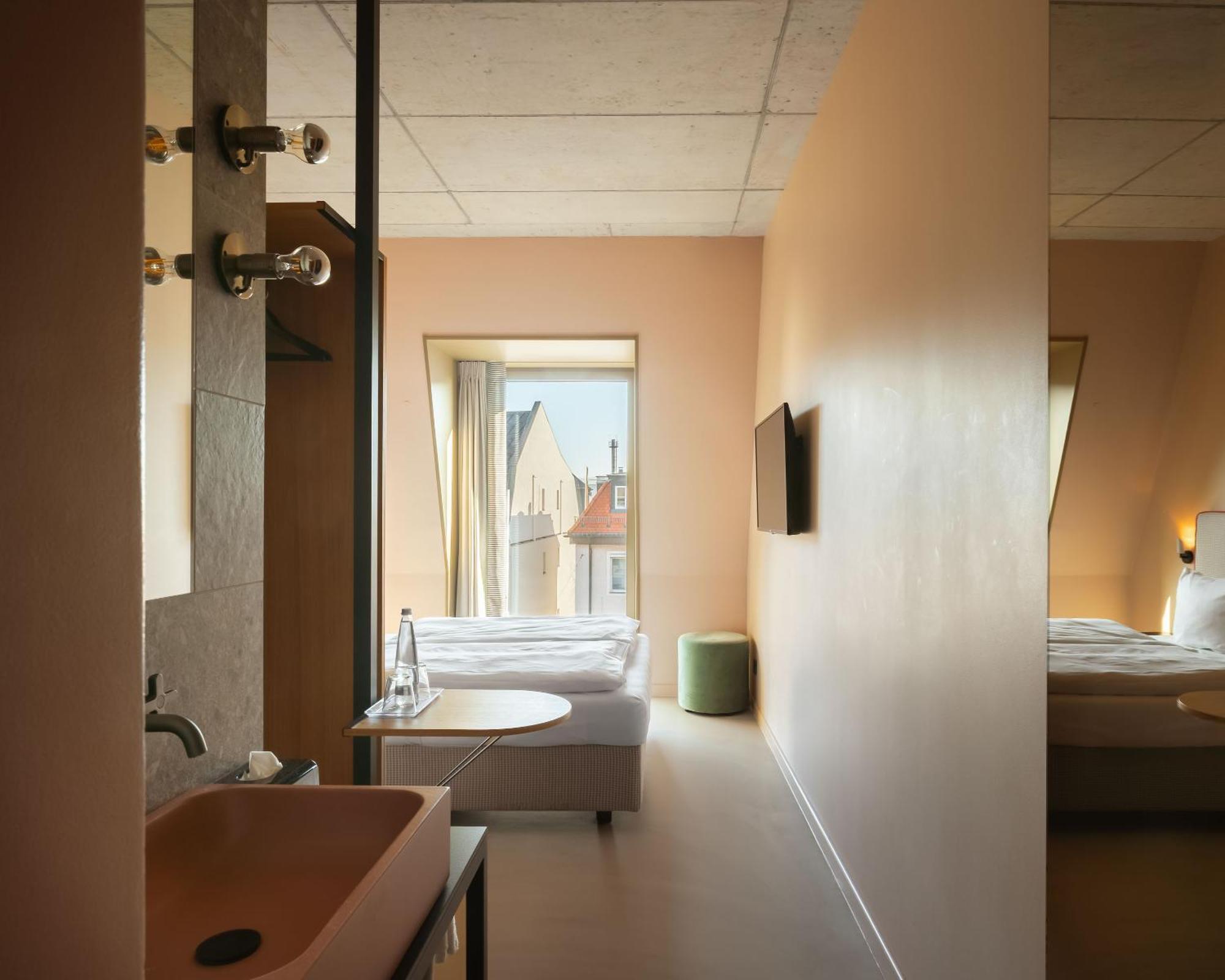 Classic Double Room
