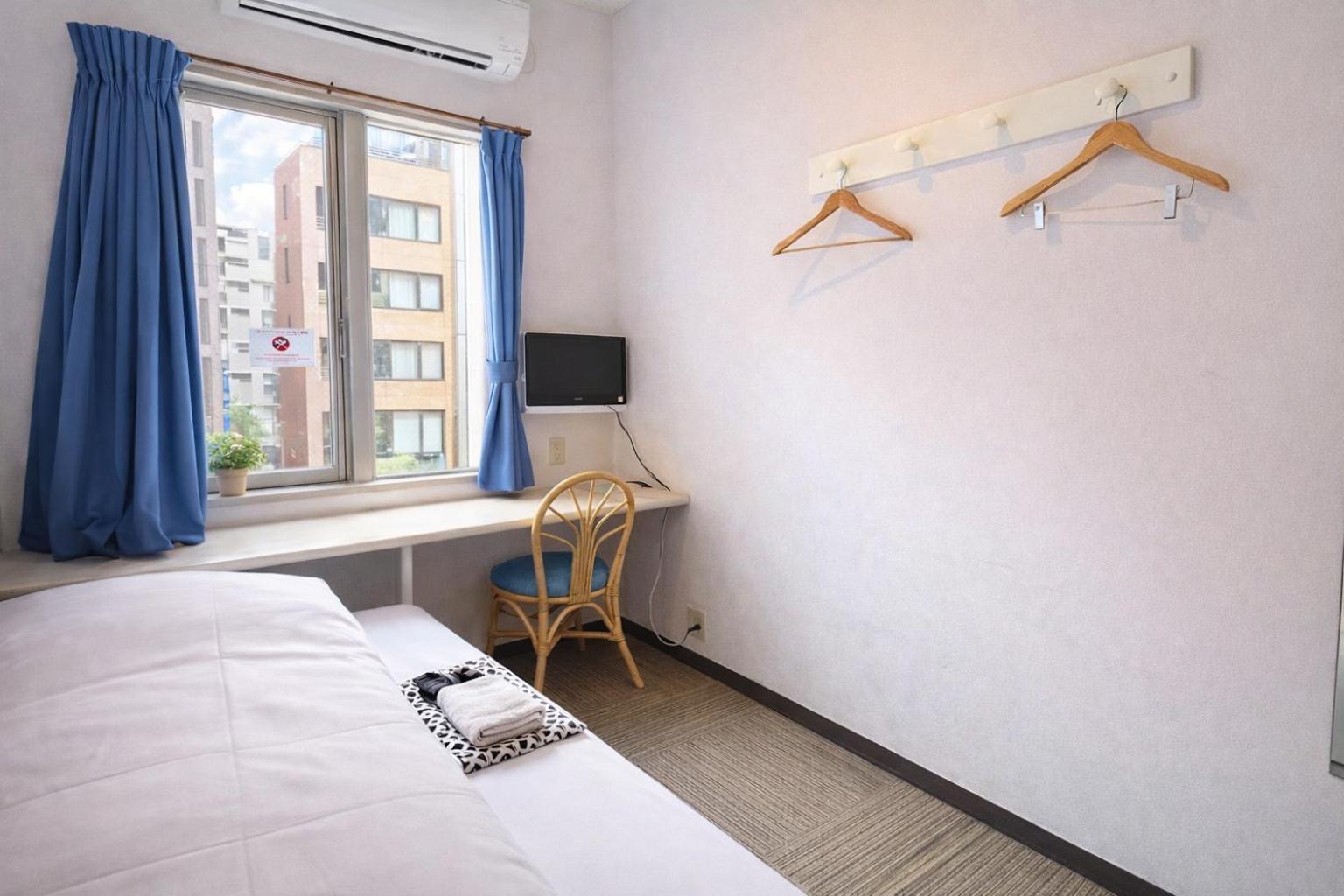 Economy Single Room
