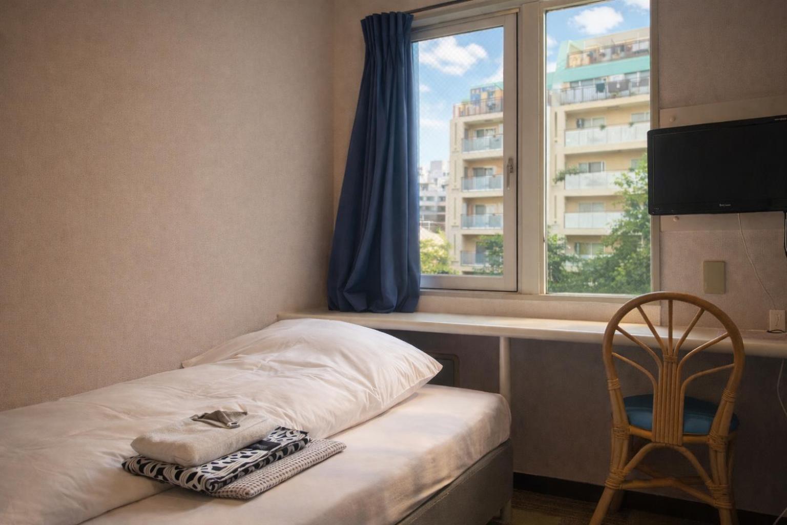 Economy Single Room