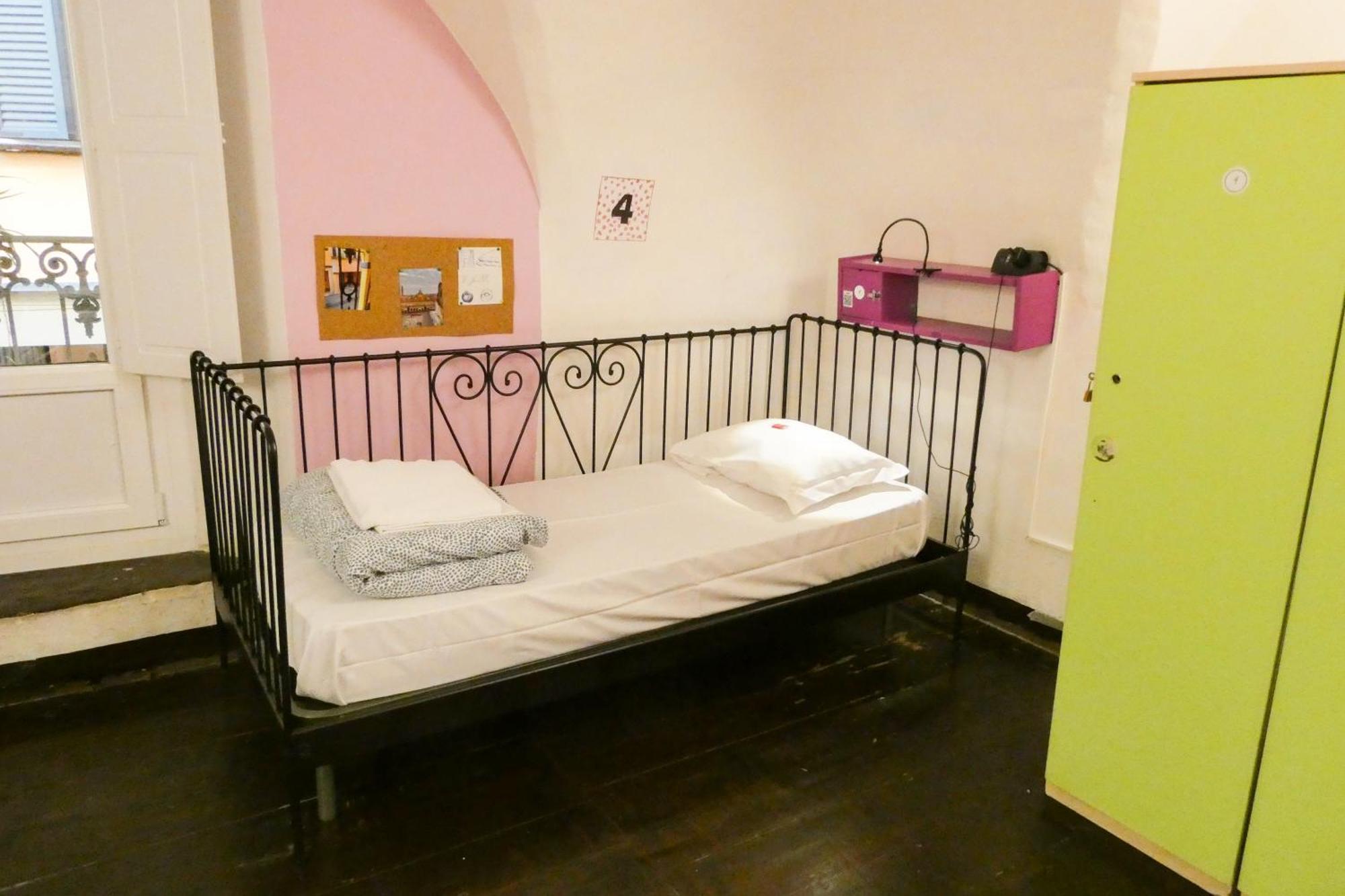 Einzelbett im gemischten 3-Bett-Schlafsaal