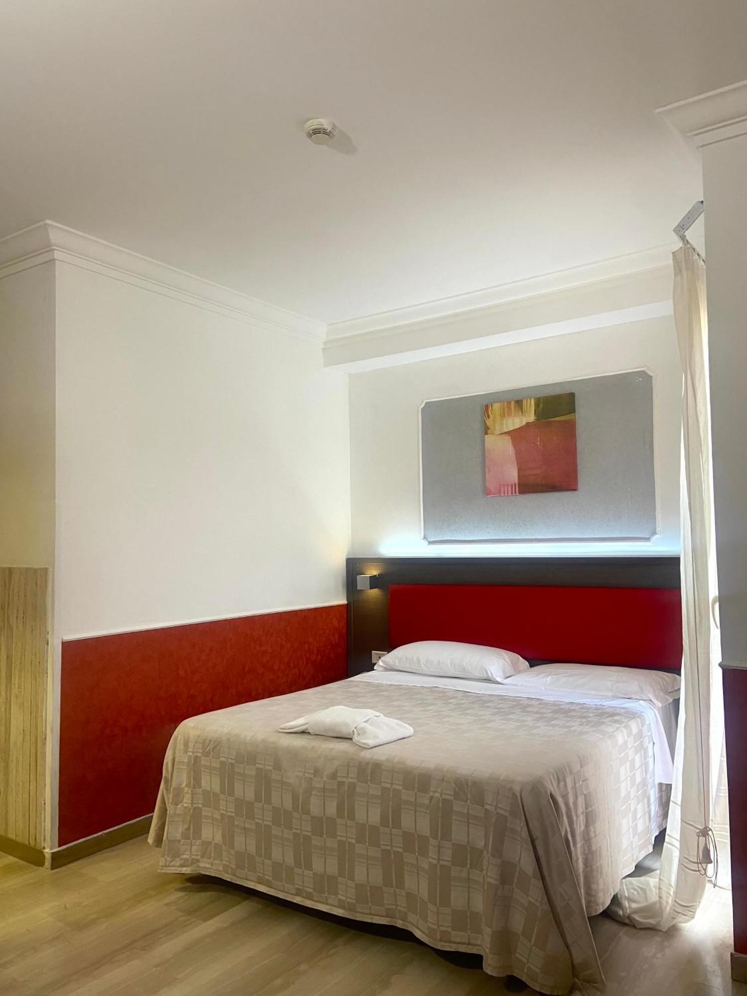 Double or Twin Room Balcony