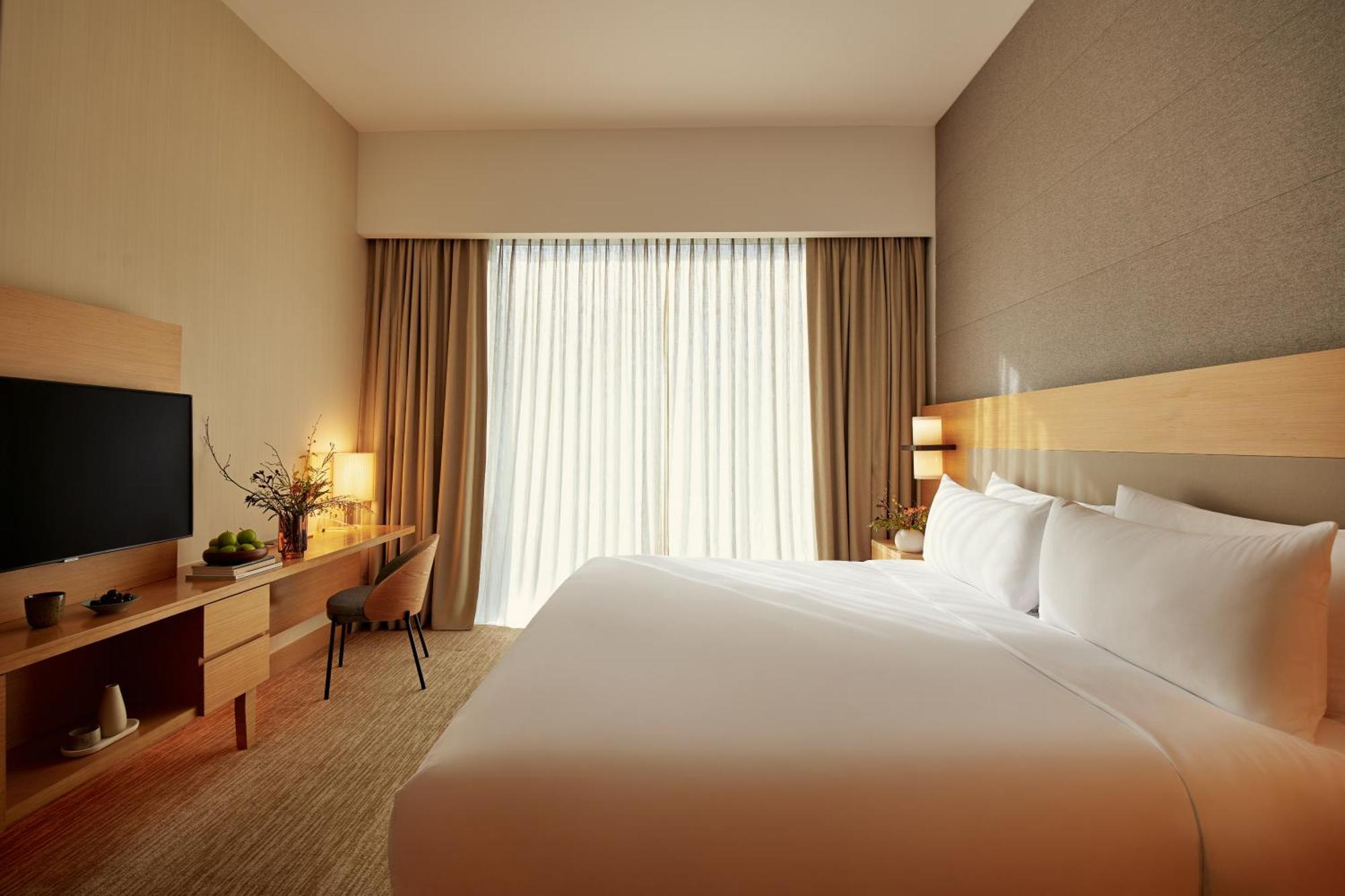 Premier Room