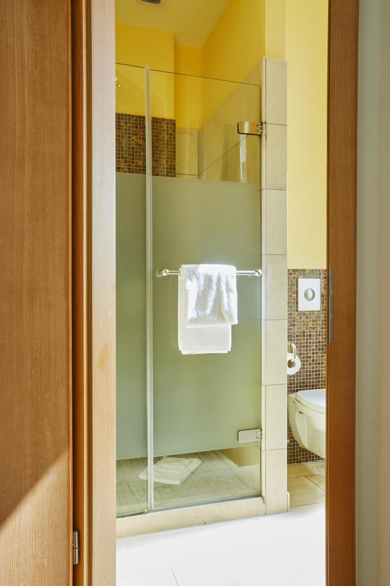 Deluxe Single Room