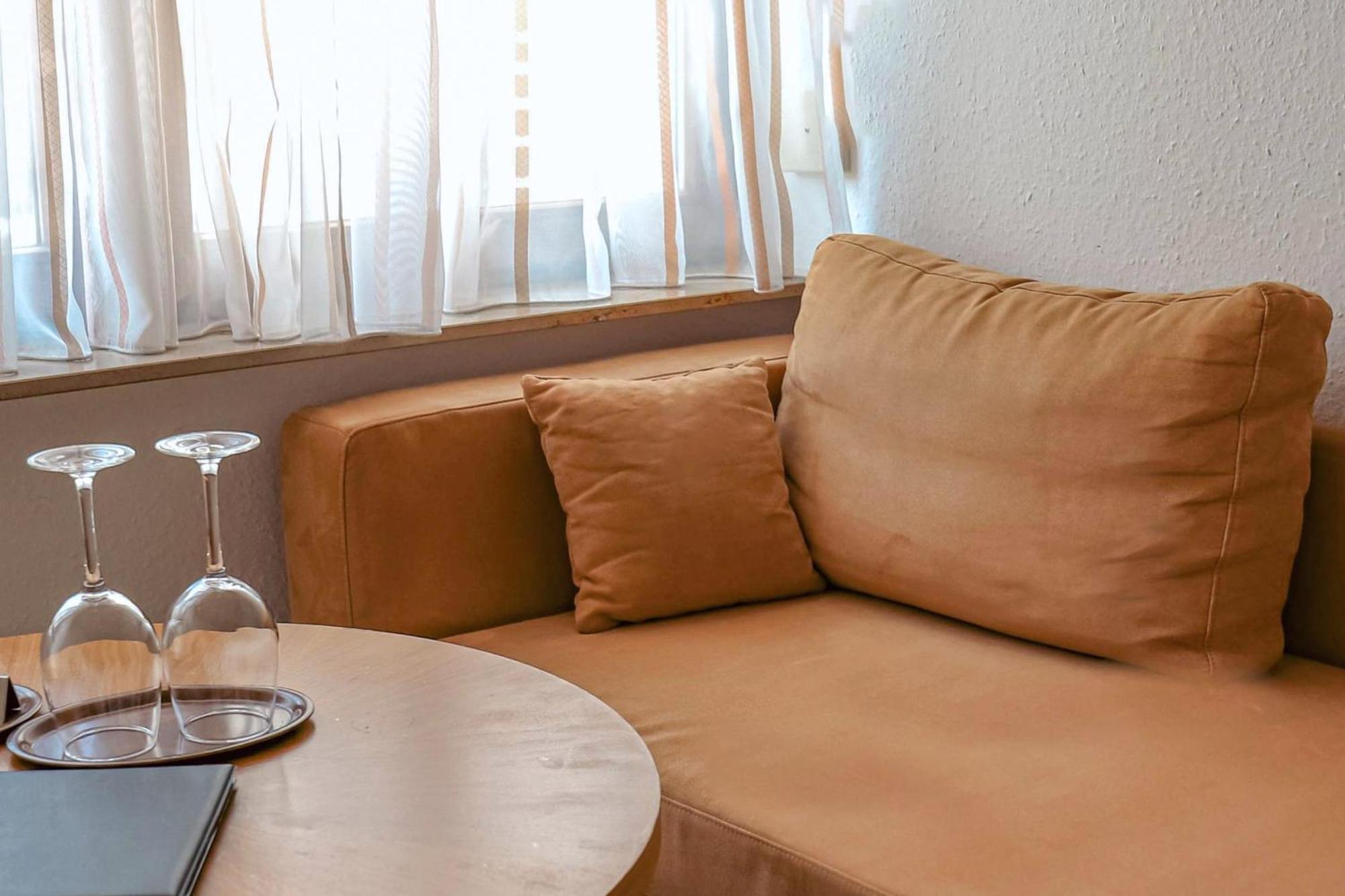 Dreibettzimmer mit Dusche