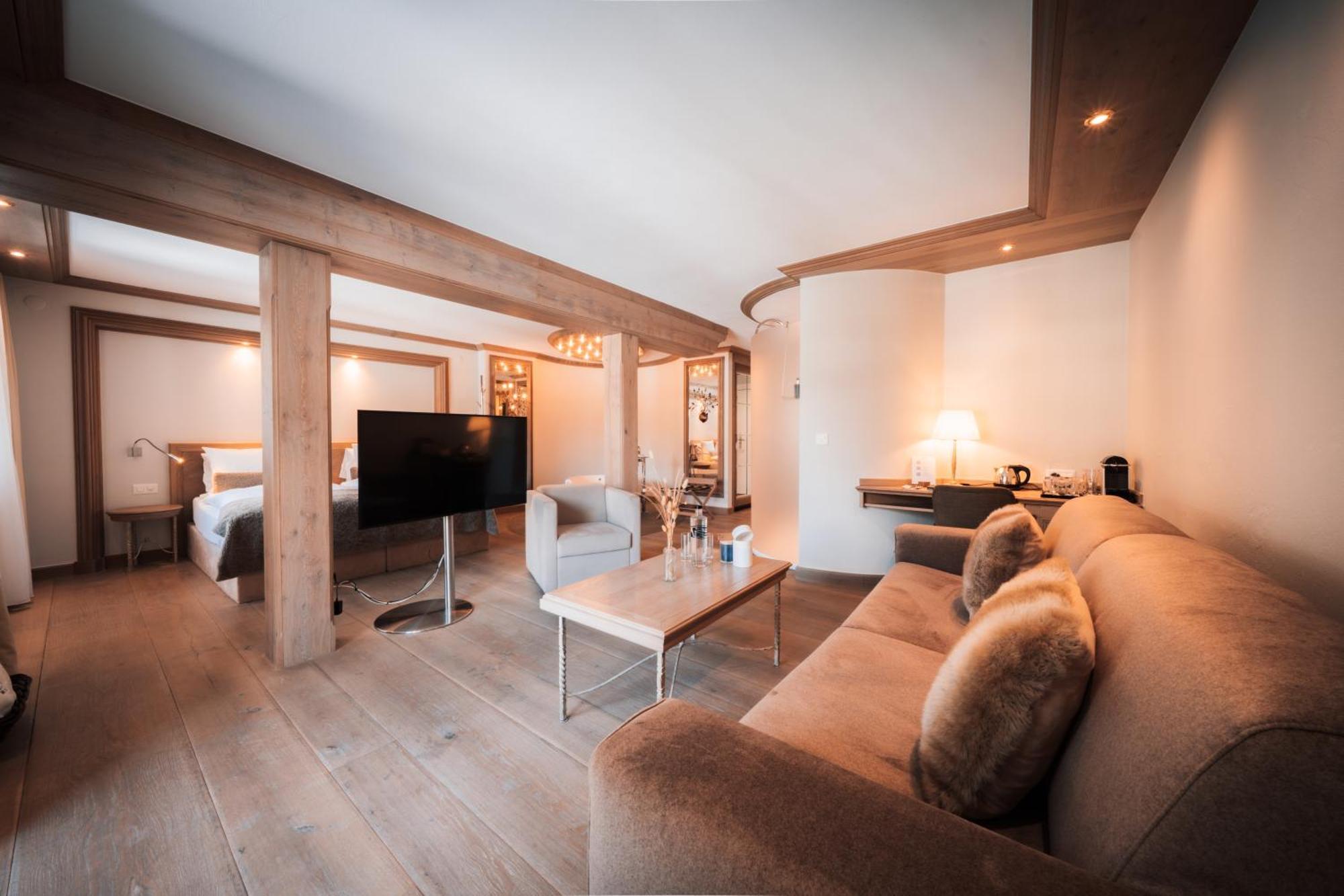 Junior Suite