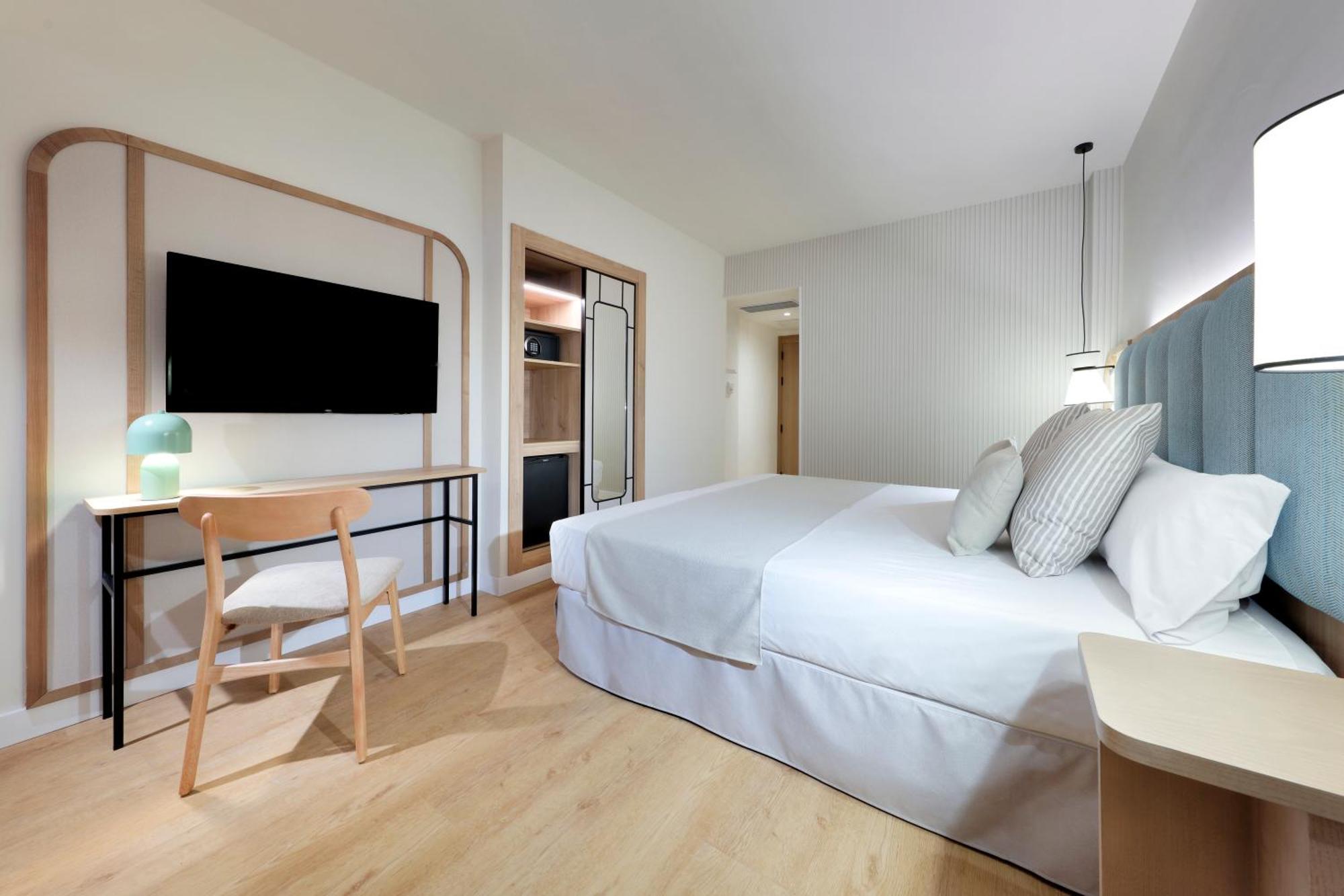 Doppelzimmer mit Poolblick