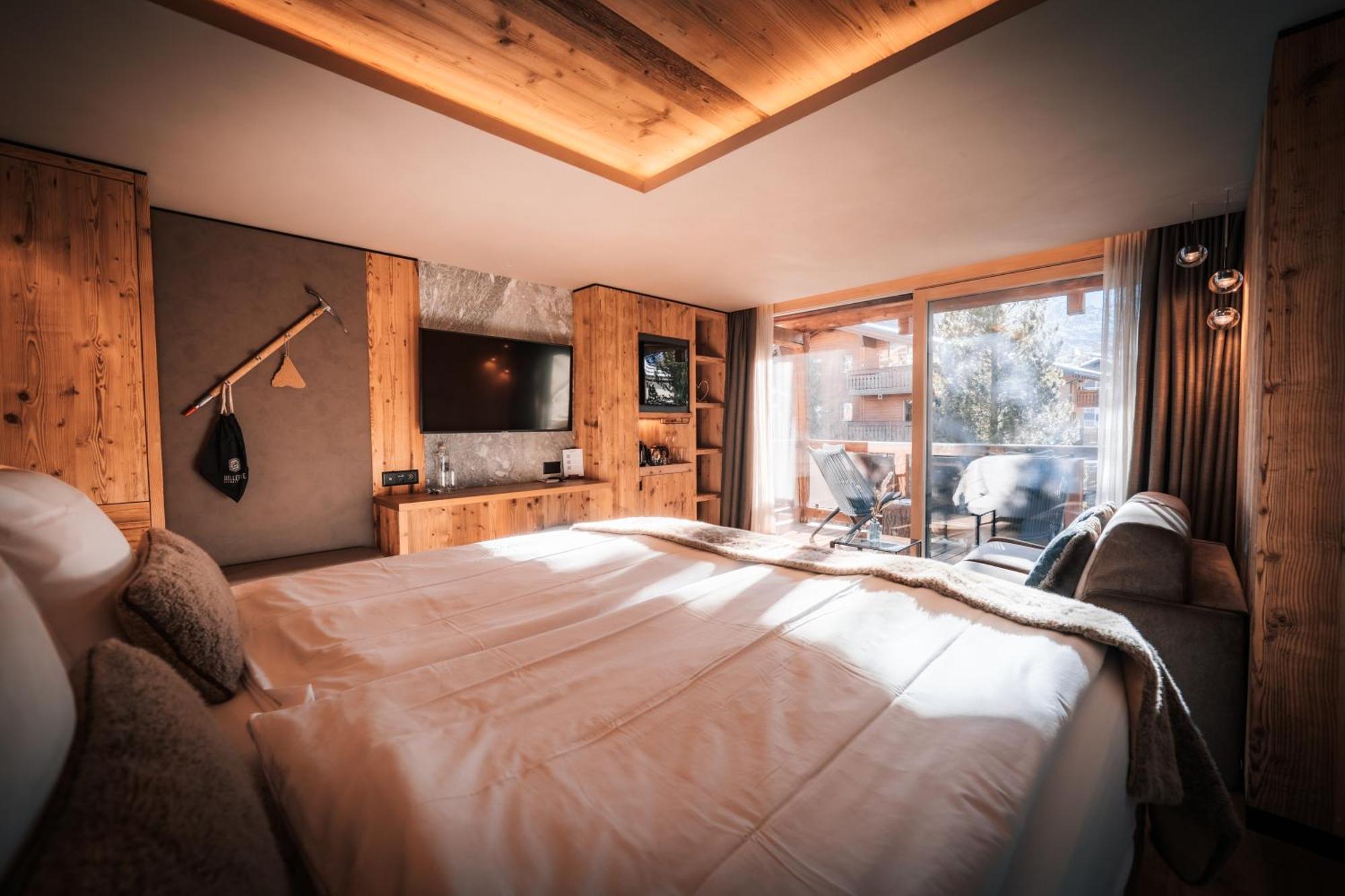 Panorama Deluxe Room Matterhorn View