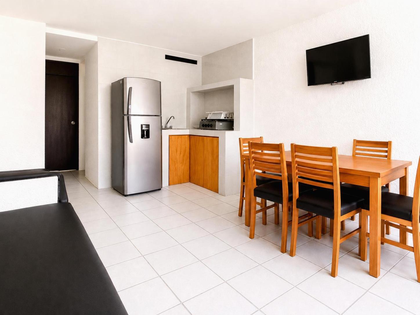 Sextuple Room