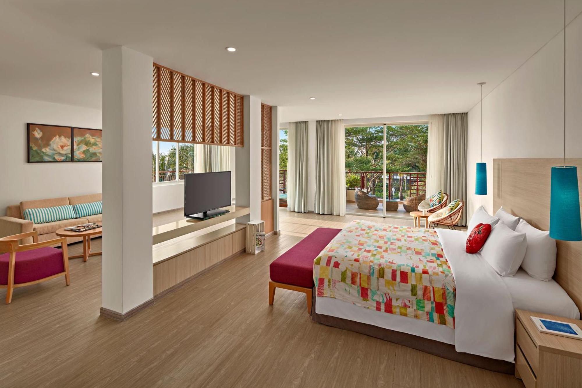 Xtra Sol Suite