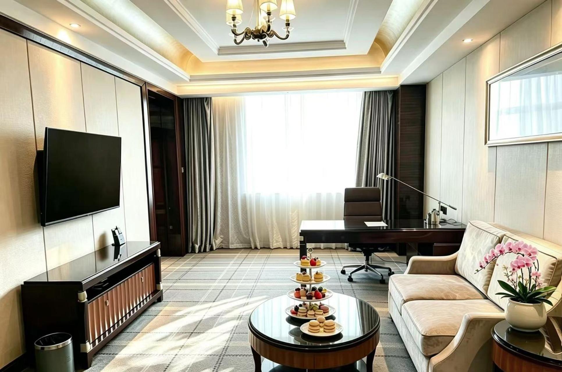 Executive Suite
