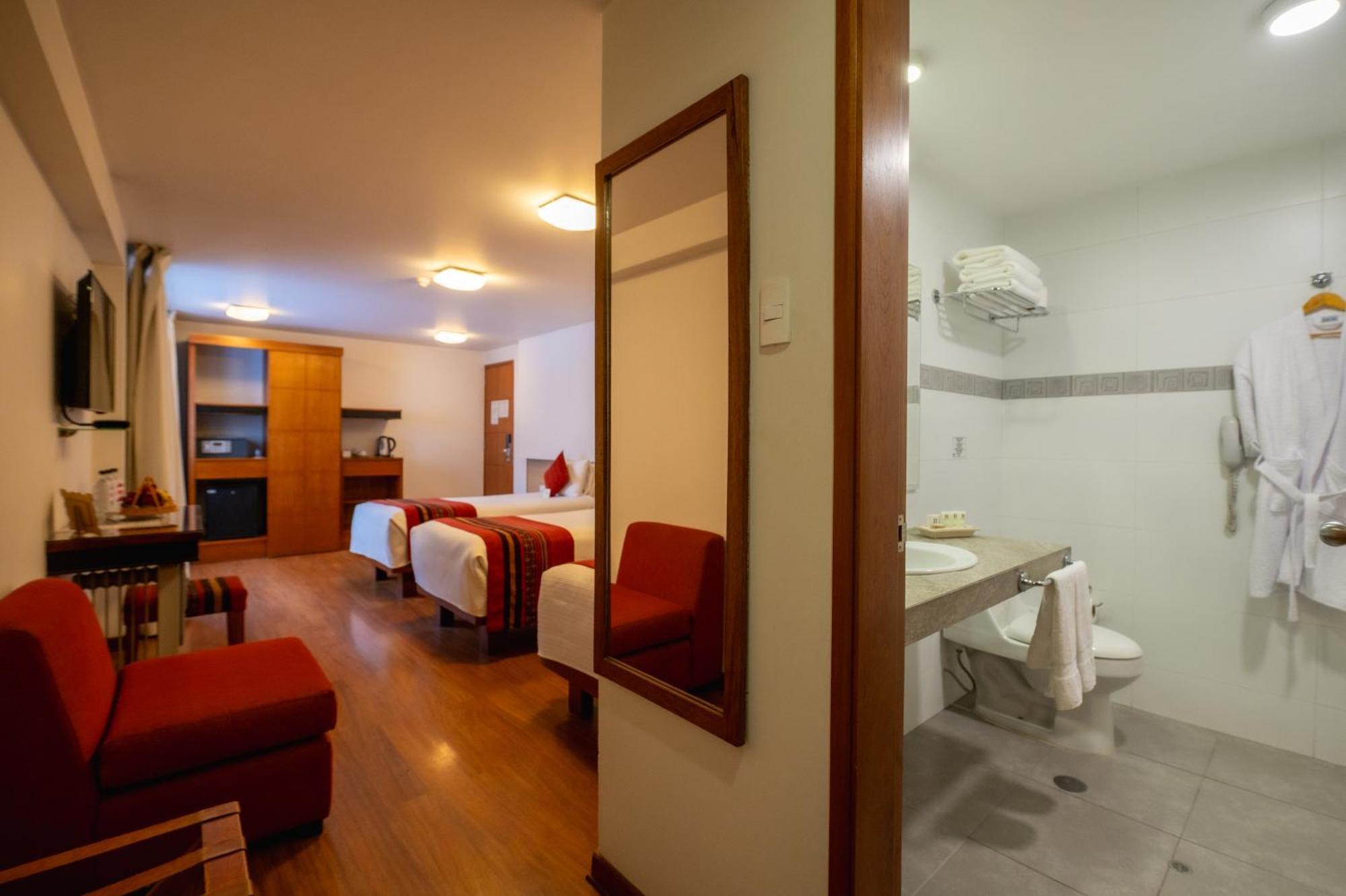 Triple Room