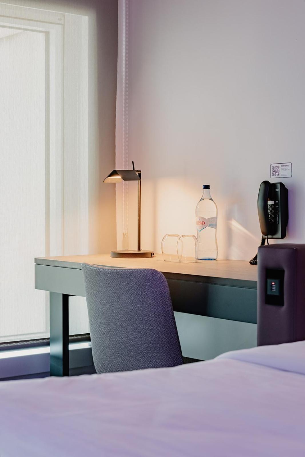 Premium Queen Room