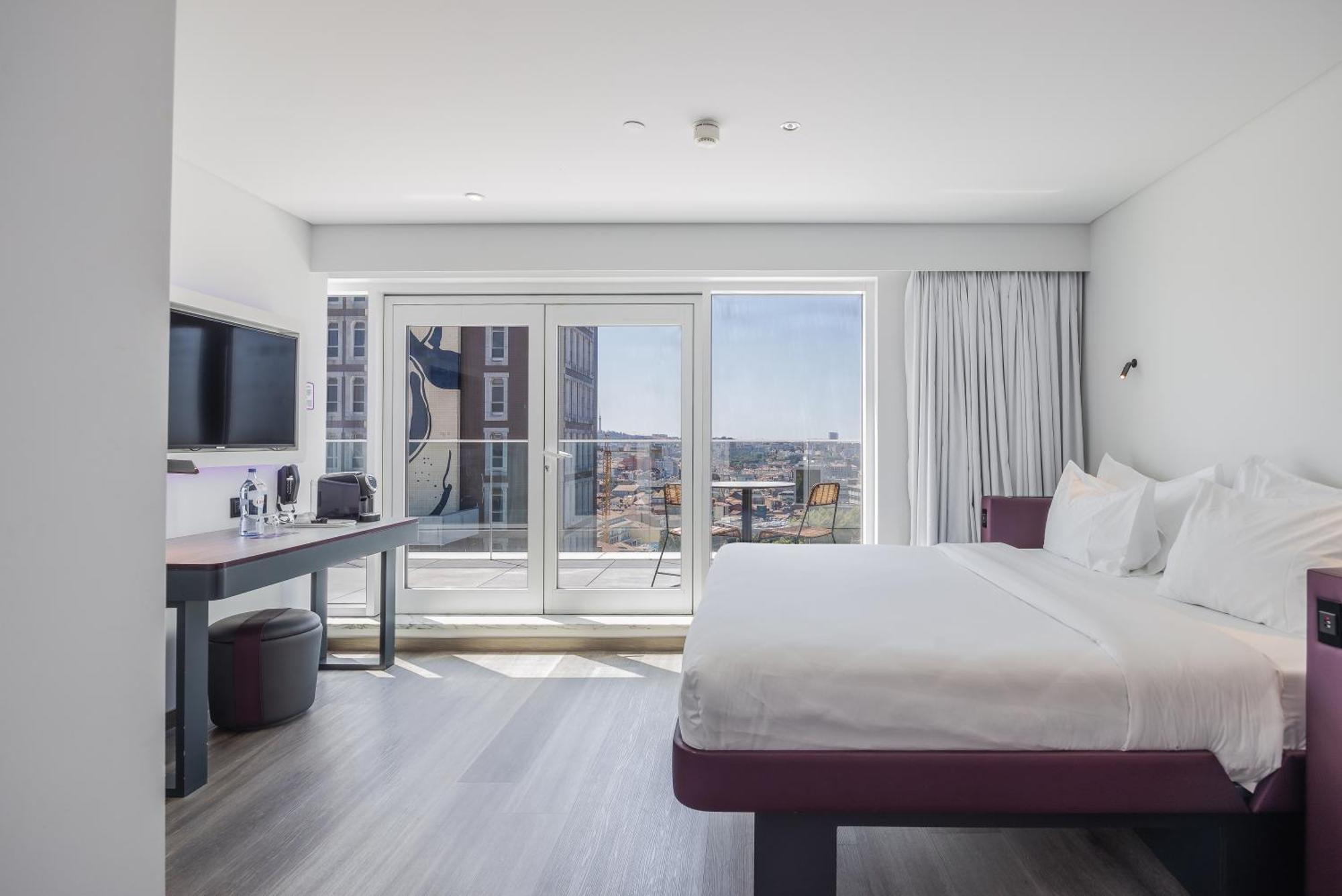 Family Suite Balcony