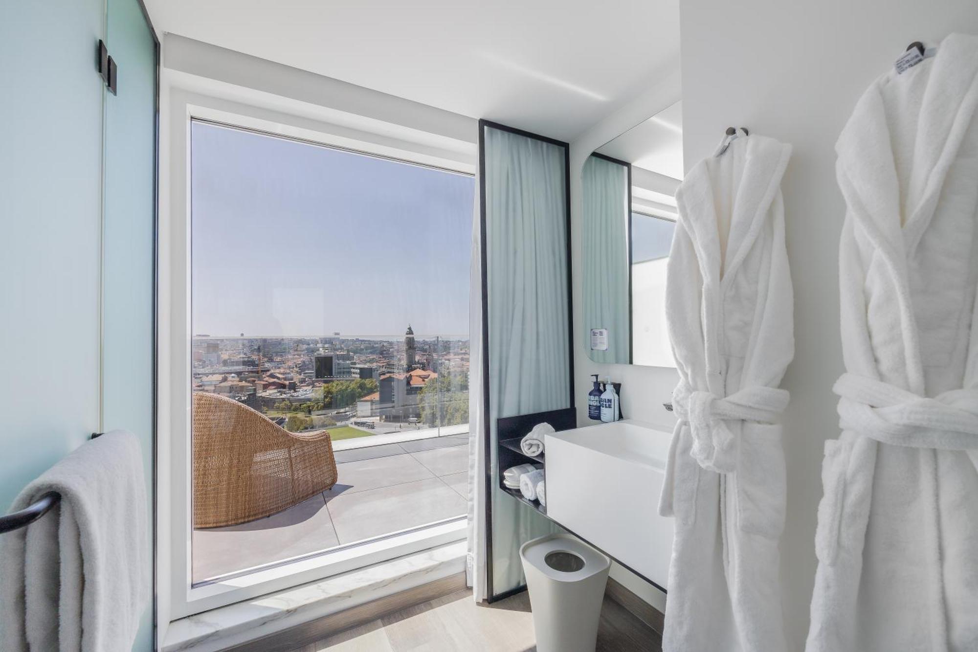 Family Suite Balcony