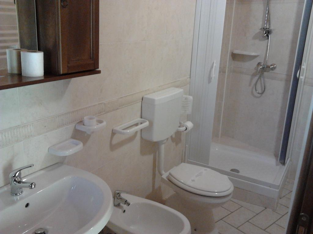 Standard Double Room,245814025:JPEG