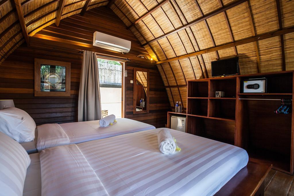 Traditional Bungalow Double or Twin