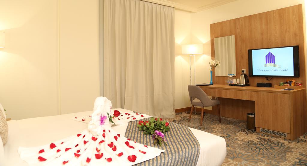 Standard Queen Room,395918874:JPEG