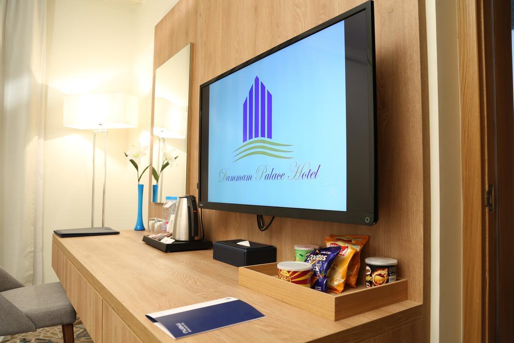 Executive Suite,1254360562:JPEG