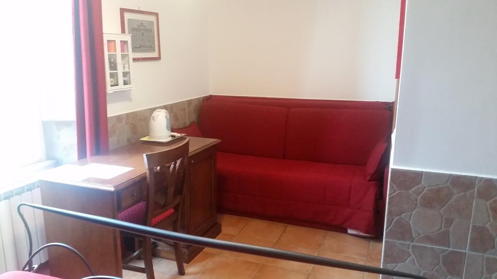 Quarto Triplo com Casa de Banho