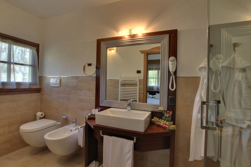 Double Room with Balcony,421474323:JPEG