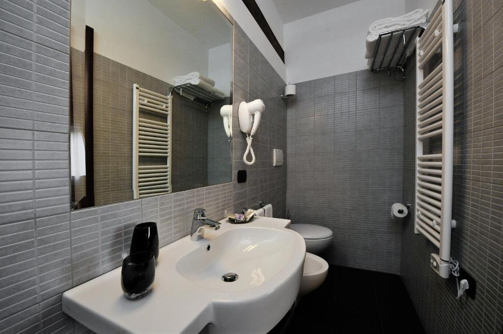 Quarto Duplo