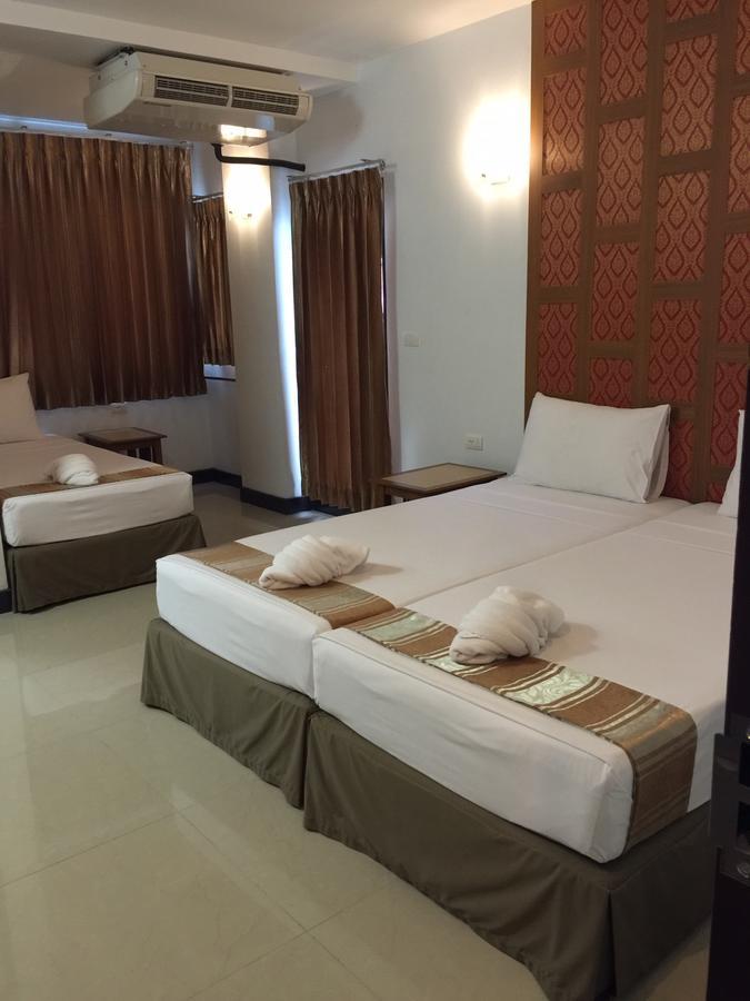 Superior Triple Room,699692800:JPEG